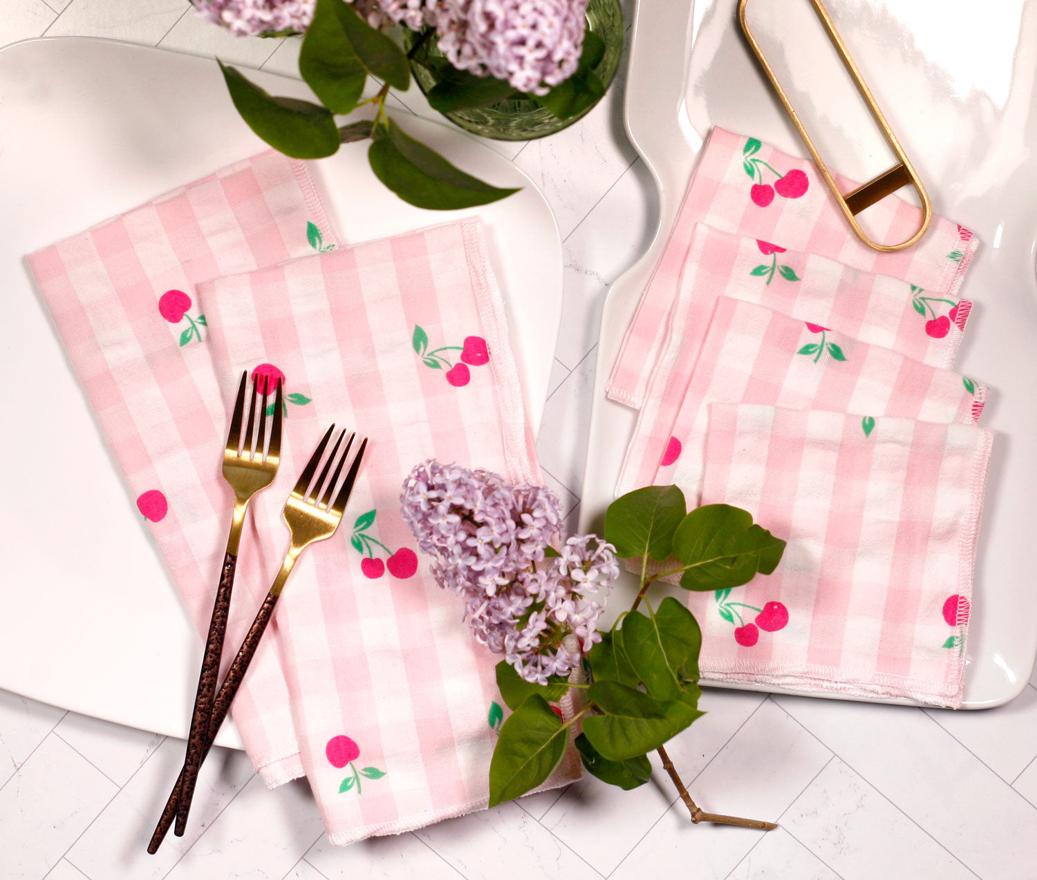 Cherries Cloth Napkins & Accessories