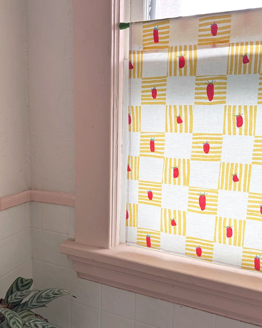5 Creative + Sustainable Ways to Use an Illustrated Tea Towel